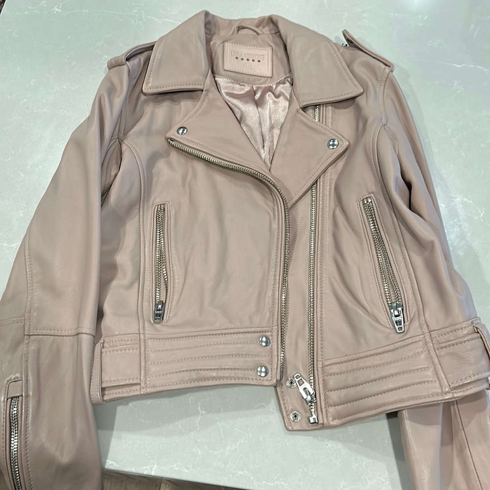 100% real Leather Jacket size M Blank NYC